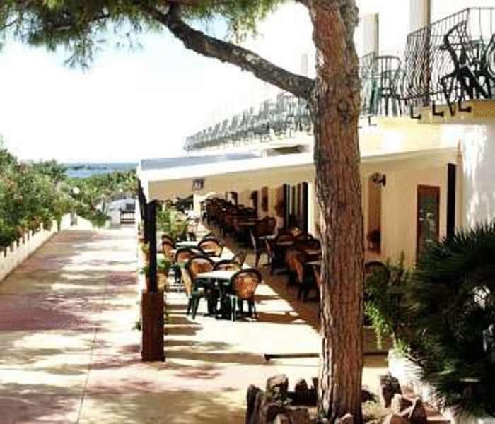 Hotel Stella Del Sud Calasetta Exteriör bild